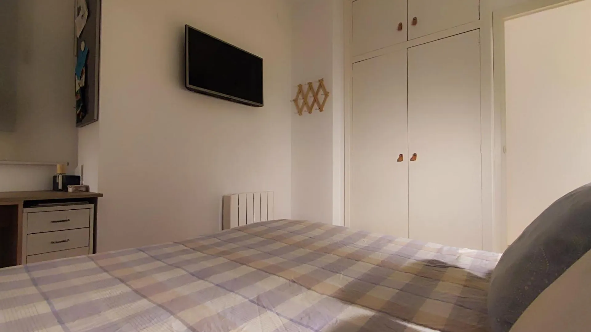 Es Cami Des Castell Apartman Blanes